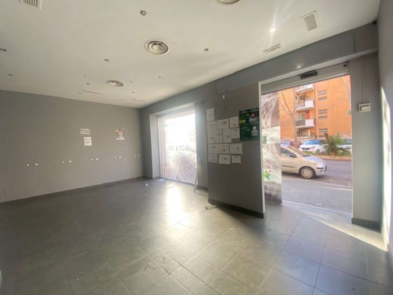 COMMERCIAL PREMISES IN THE TUSCOLAN AREA