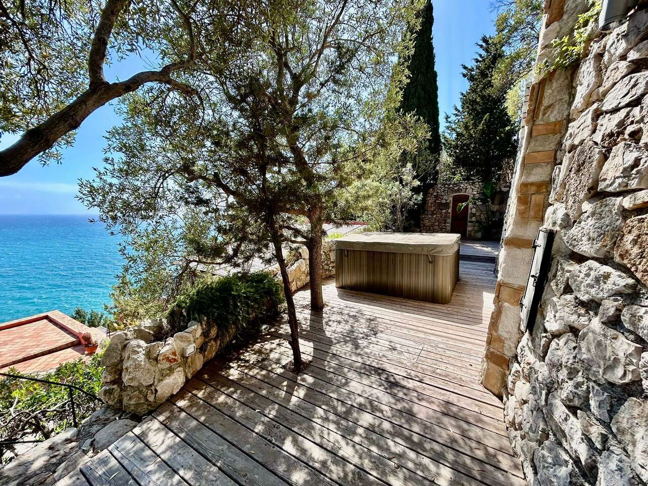 SAN FELICE CIRCEO VILLA WITH SEA VIEW