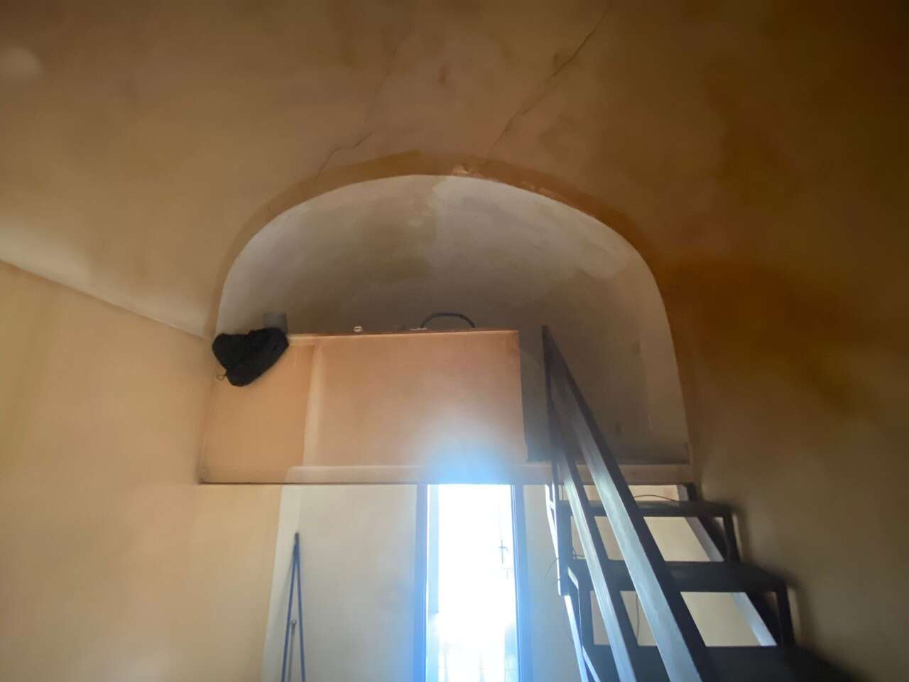 TRASTEVERE, APARTMENT TO RENOVATE