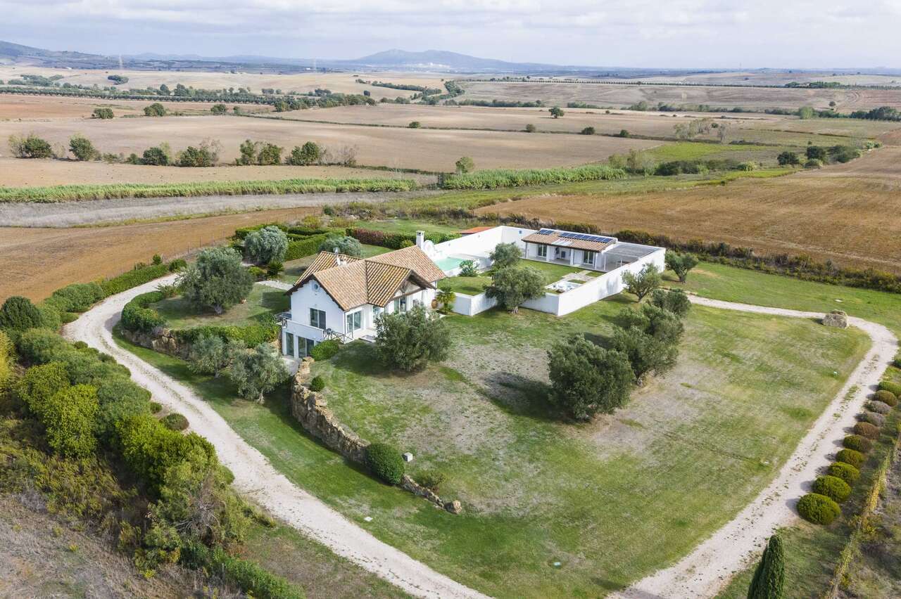 CAPALBIO, PESCIA ROMANA PRESTIGIOSA VILLA