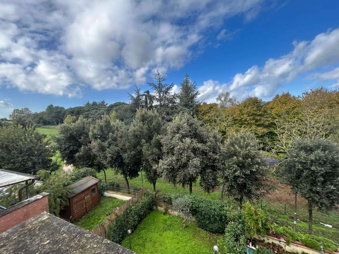 LA STORTA, FOUR-ROOM APARTMENT ON THREE LEVELS