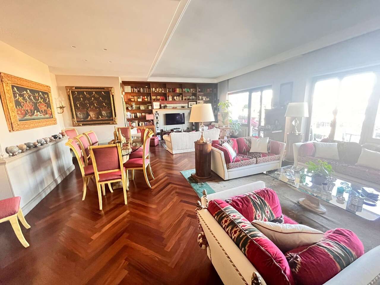 VIGNA CLARA,HIGH-FLOOR APARTMENT WITH TERRACE