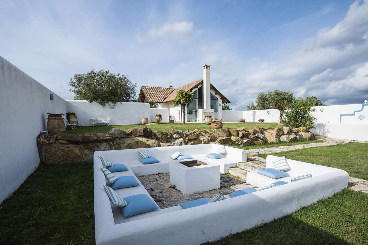  MONTALTO DI CASTRO PRESTIGIOUS VILLA