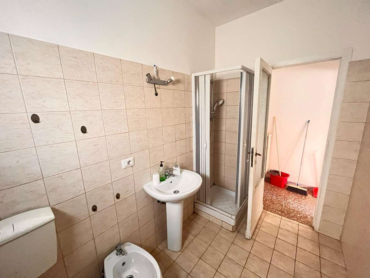 APPARTAMENTO CON AMPIO TERRAZZO
