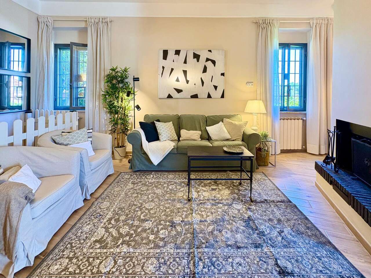 APPARTAMENTO IN VILLA CON GIARDINO