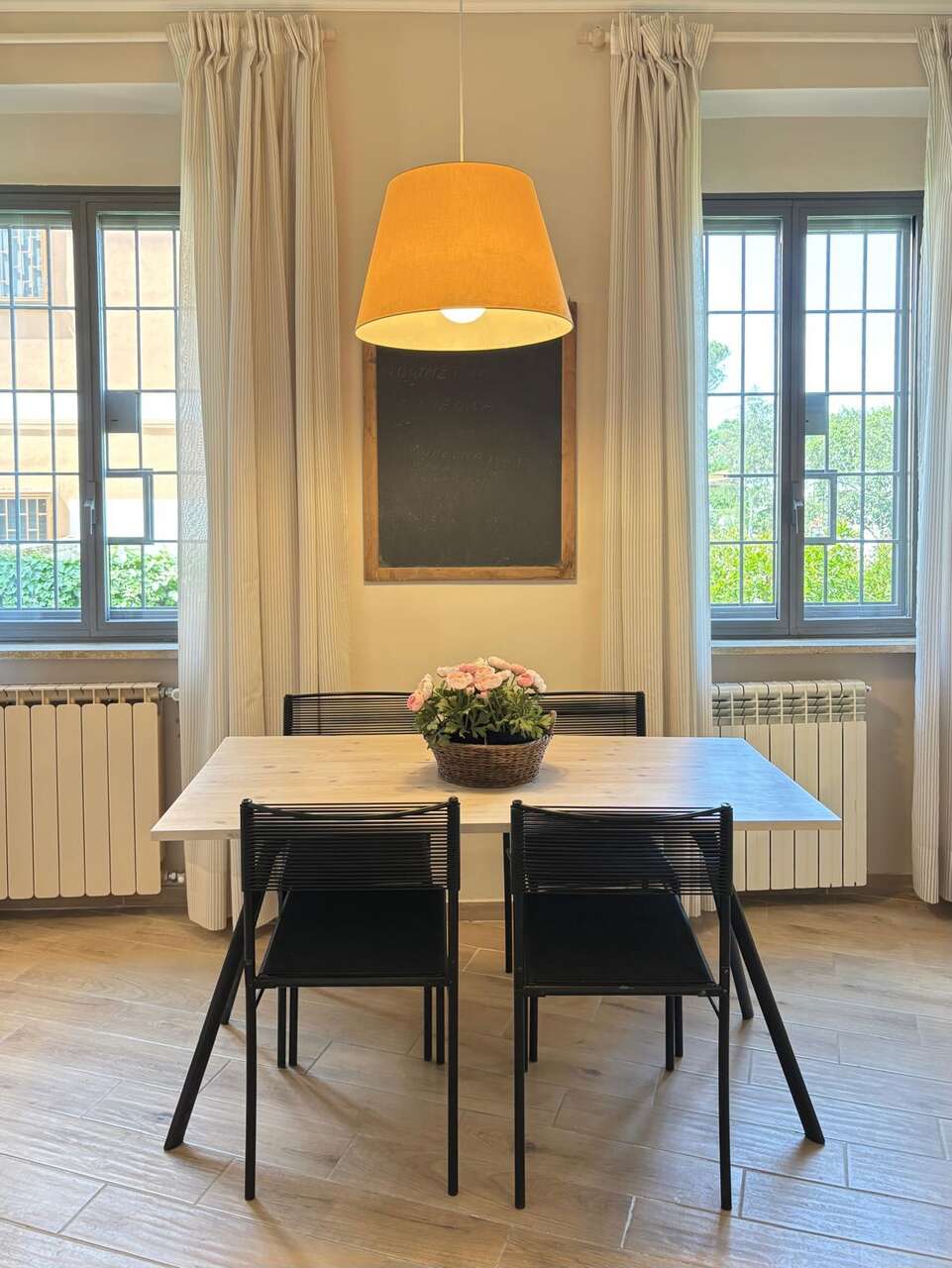 APPARTAMENTO IN VILLA CON GIARDINO