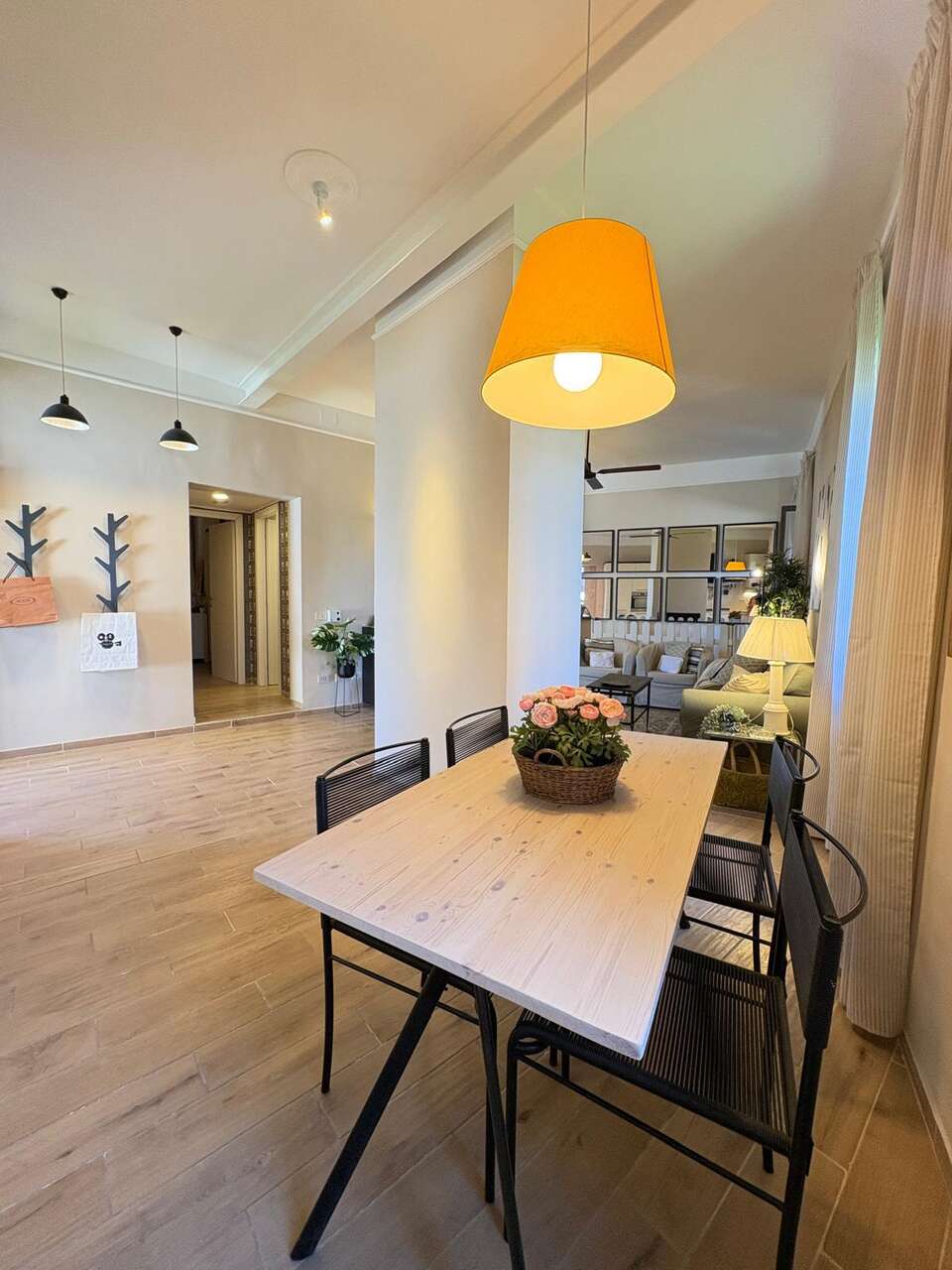 APPARTAMENTO IN VILLA CON GIARDINO