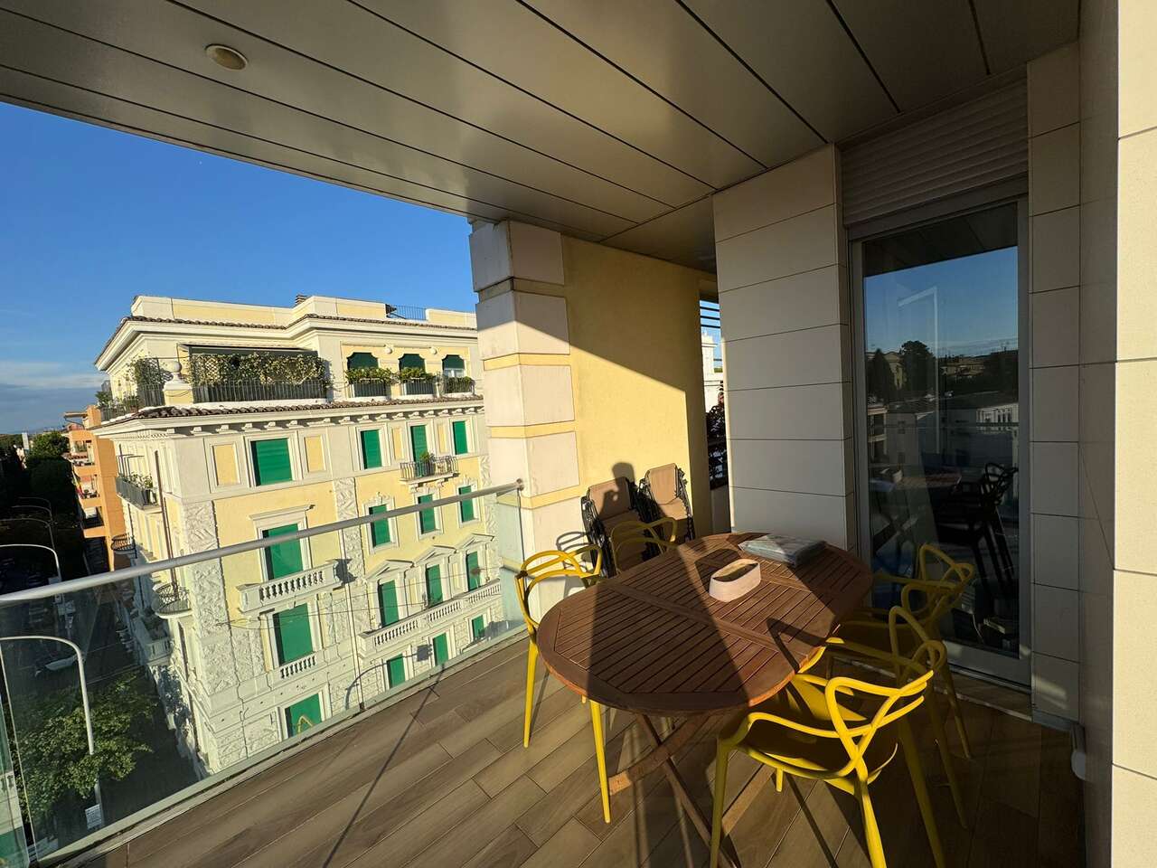 ATTICO DI PREGIO IN LOCAZIONE