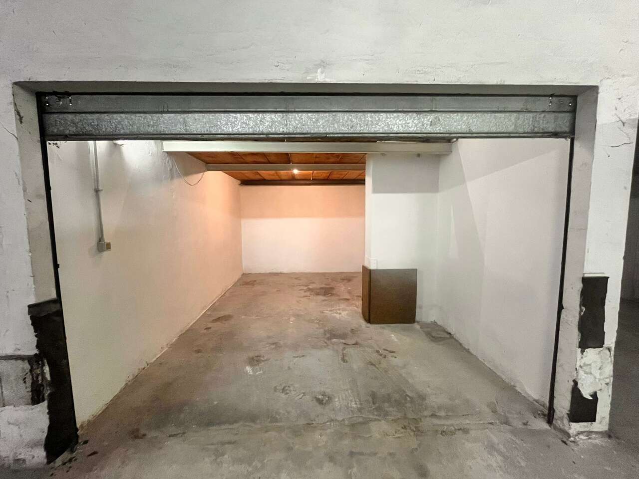 VIA BEVAGNA, BOX AUTO DISPONIBILI