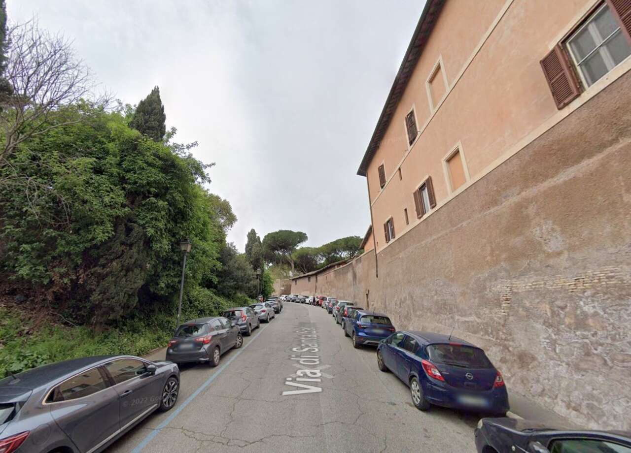 AVENTINO VENDITA VILLA STORICA