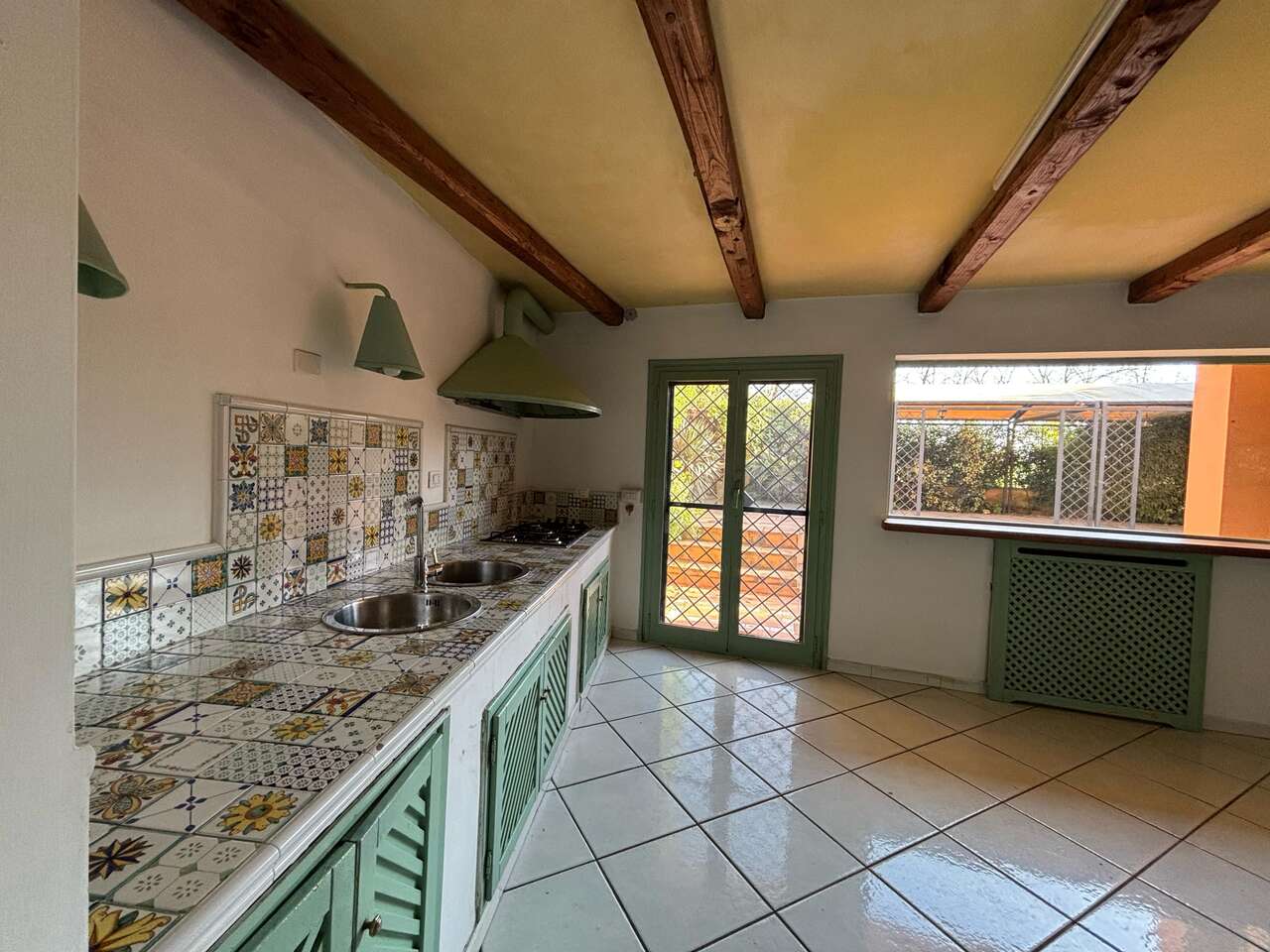 DIVINO AMORE VILLA IN COMPRENSORIO