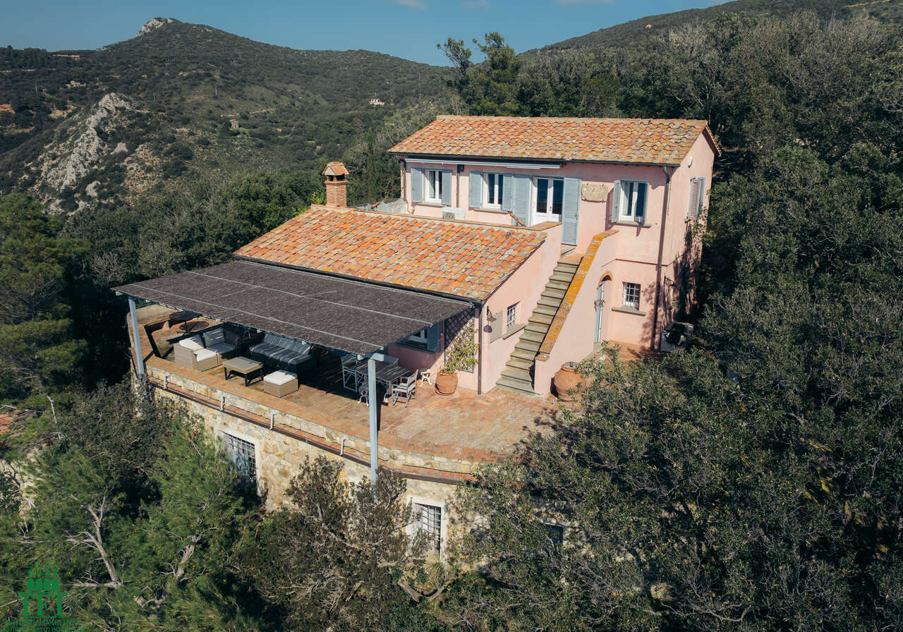 MONTE ARGENTARIO, INCANTEVOLE PROPRIETA'