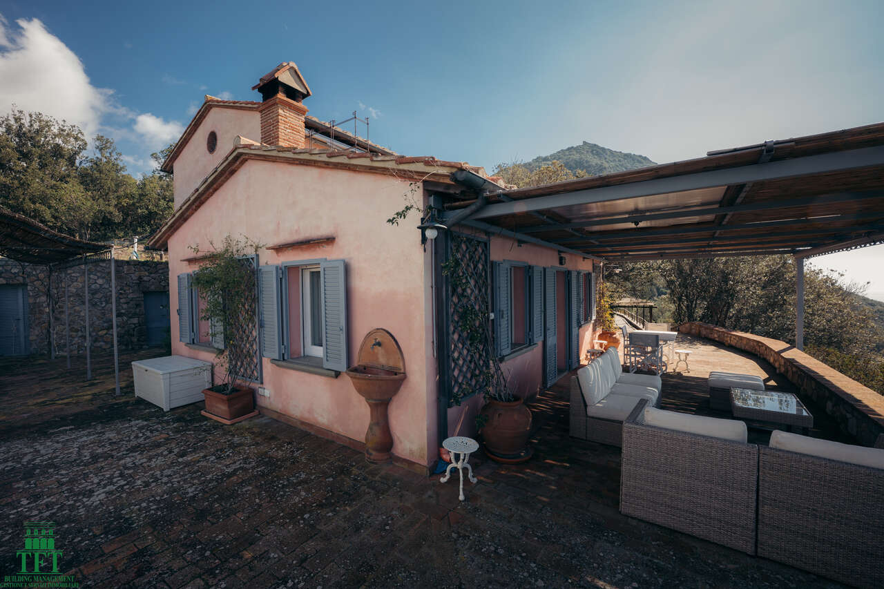 MONTE ARGENTARIO, INCANTEVOLE PROPRIETA'
