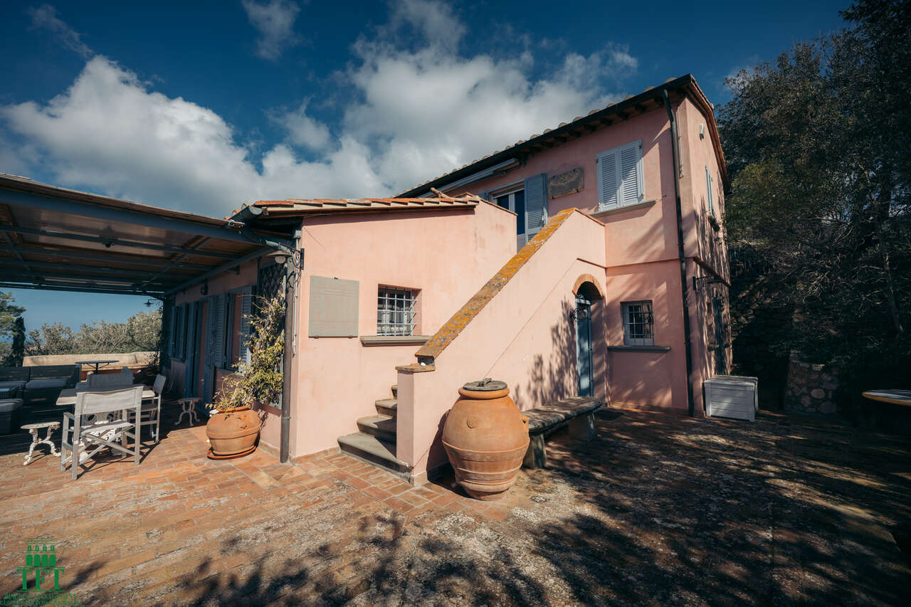 MONTE ARGENTARIO, INCANTEVOLE PROPRIETA'