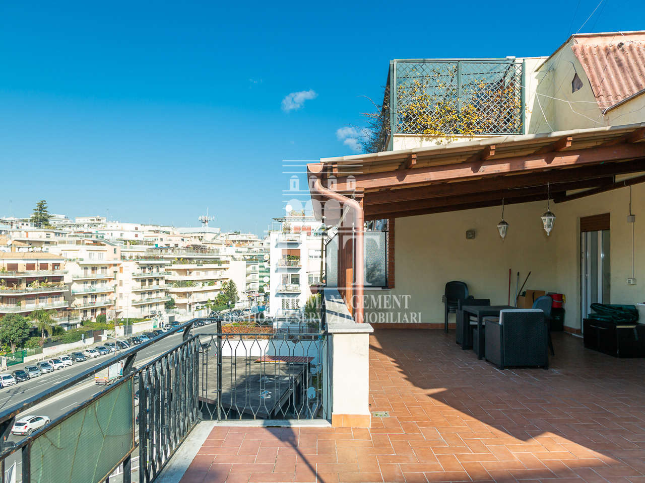 VIGNA CLARA, CHARMING PENTHOUSE