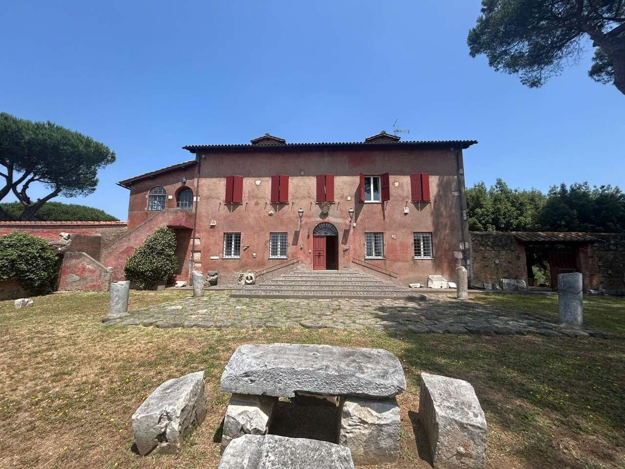 GIUSTINIANA, CASALE CON PISCINA E PARCO
