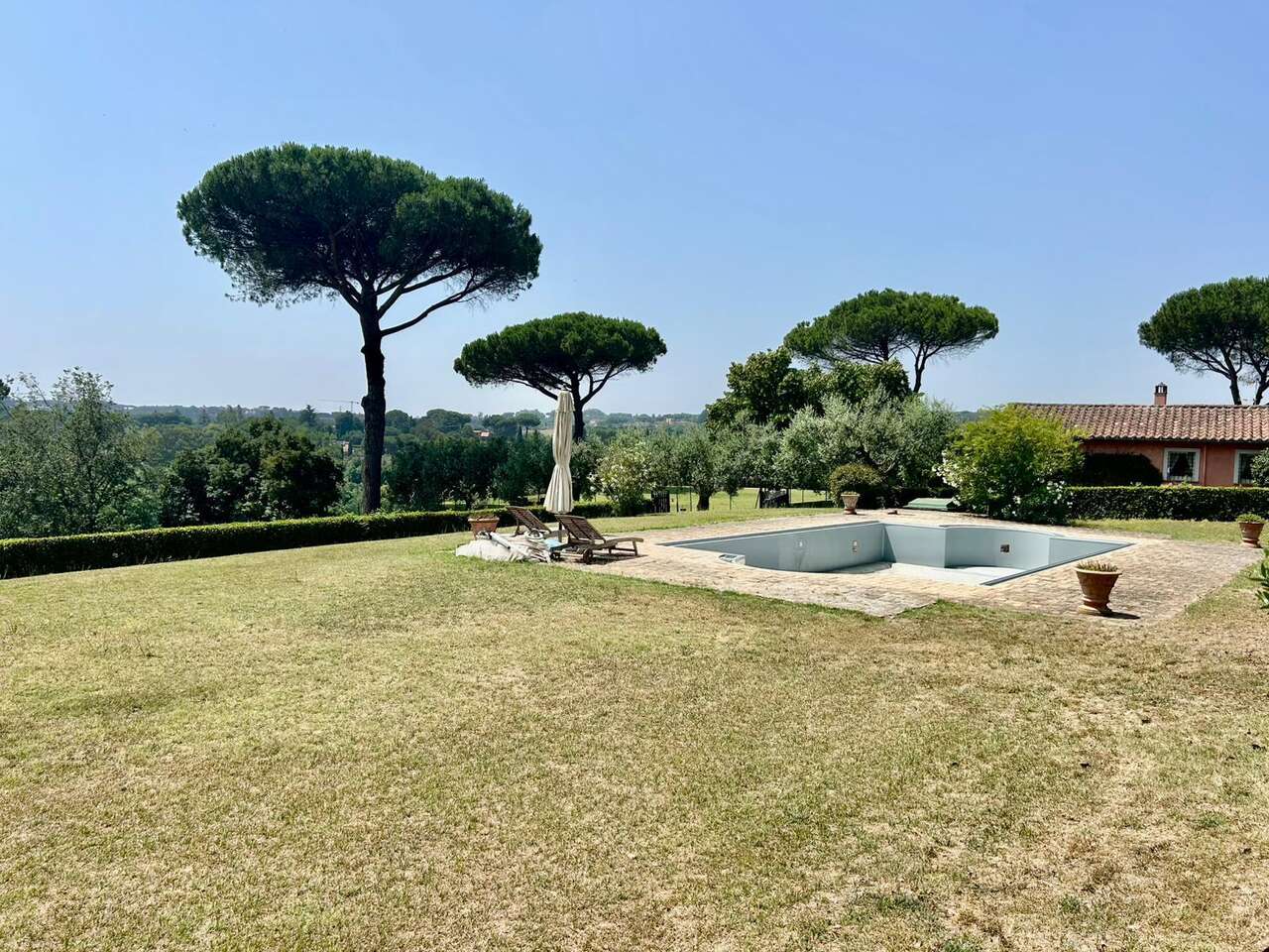GIUSTINIANA, CASALE CON PISCINA E PARCO