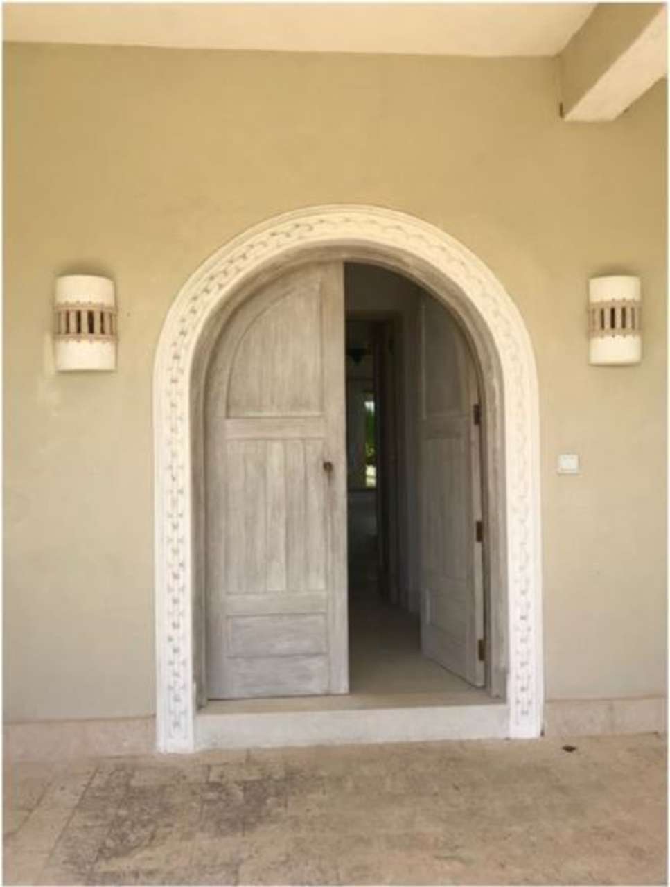 NEW BUILDING PRIVATE VILLAS