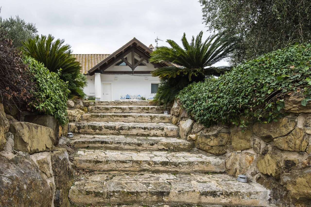  MONTALTO DI CASTRO PRESTIGIOUS VILLA