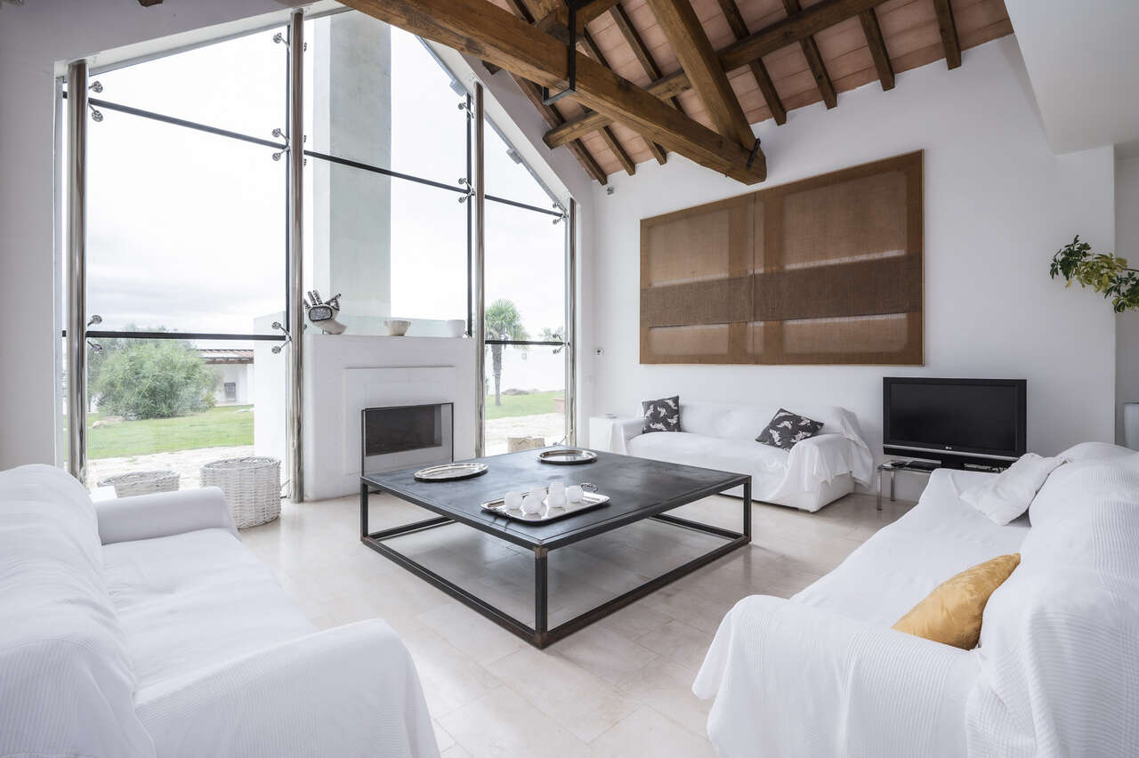  MONTALTO DI CASTRO PRESTIGIOUS VILLA