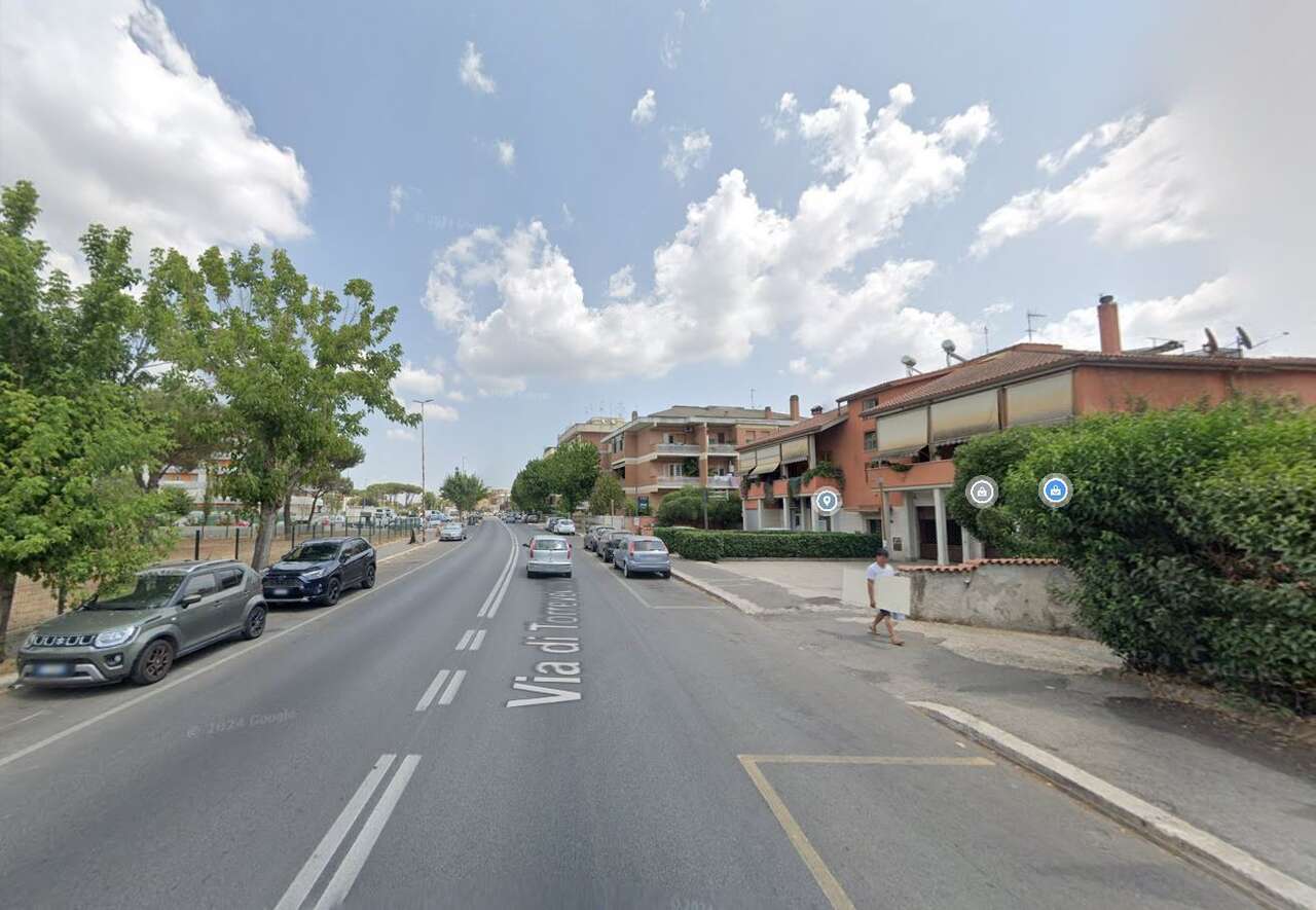 TORREVECCHIA SHOP FOR RENT