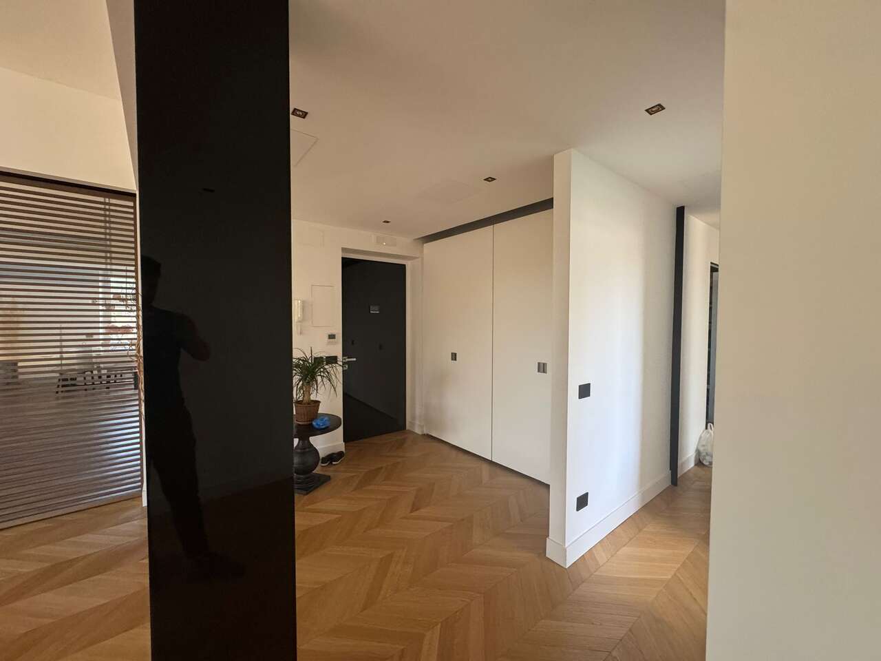Modern Elegance in the Heart of Vigna Clara