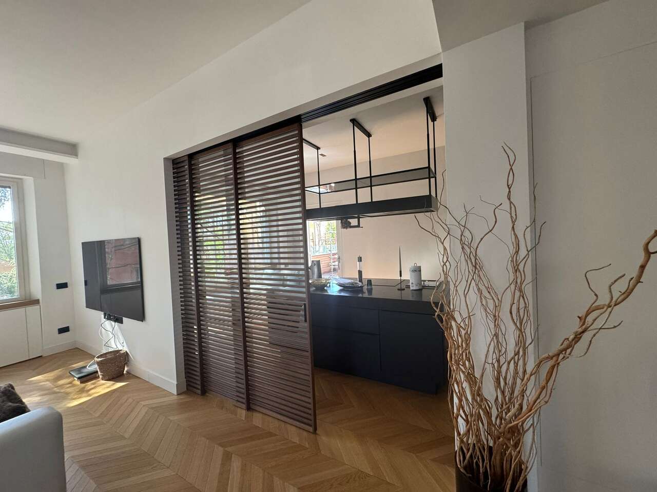 Modern Elegance in the Heart of Vigna Clara