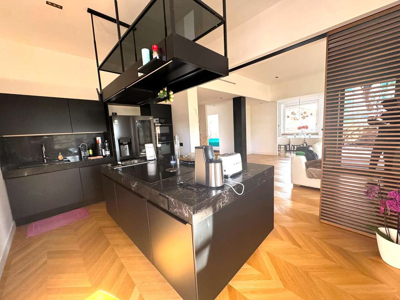 Modern Elegance in the Heart of Vigna Clara