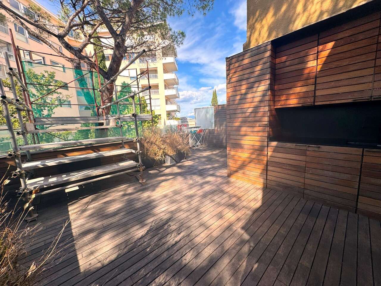 Modern Elegance in the Heart of Vigna Clara