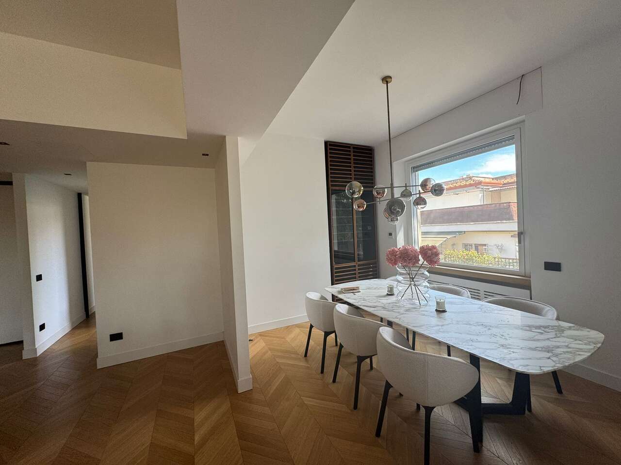 Modern Elegance in the Heart of Vigna Clara