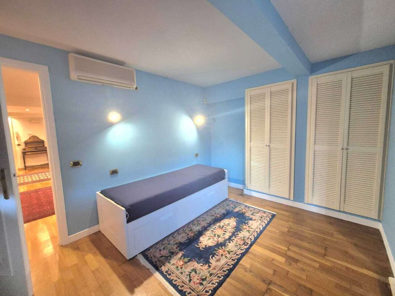 OLGIATA, VILLA UNIFAMILIARE CON PISCINA