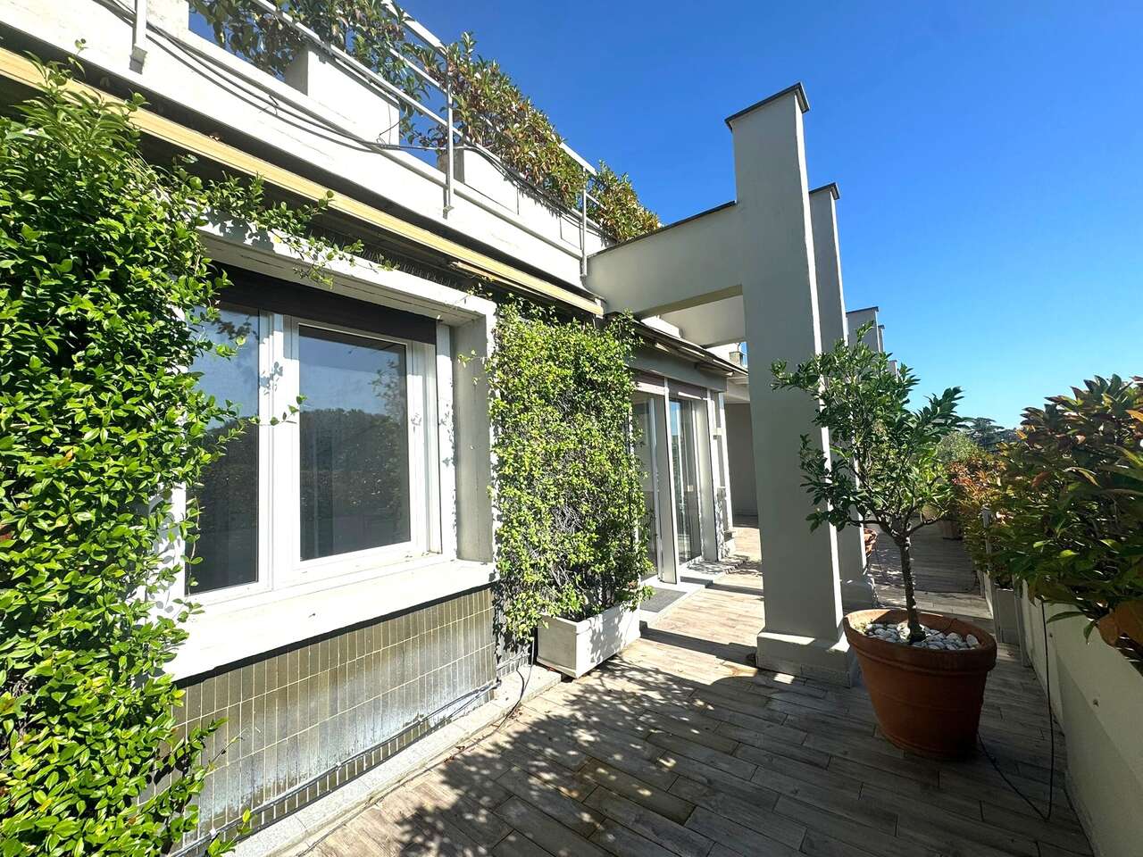 FARNESINA, PENTHOUSE AND DUPLEX PENTHOUSE
