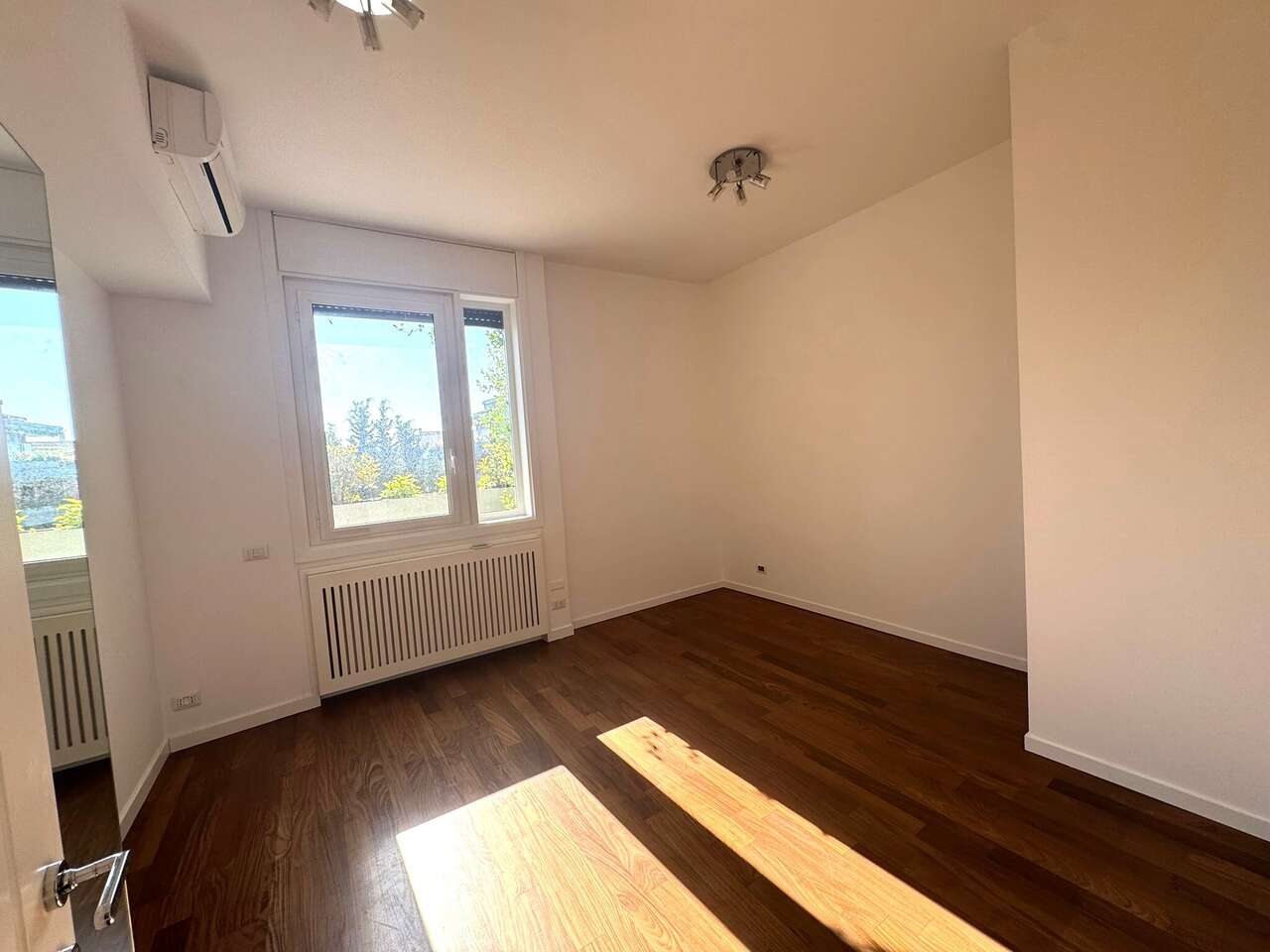 FARNESINA, PENTHOUSE AND DUPLEX PENTHOUSE