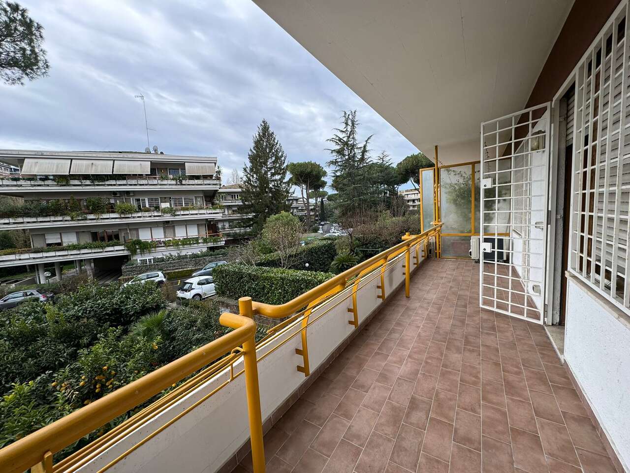 PRATO DELLA SIGNORA, APPARTAMENTO CON TERRAZZO PRATO DELLA SIGNORA, APPARTAMENTO CON TERRAZZO