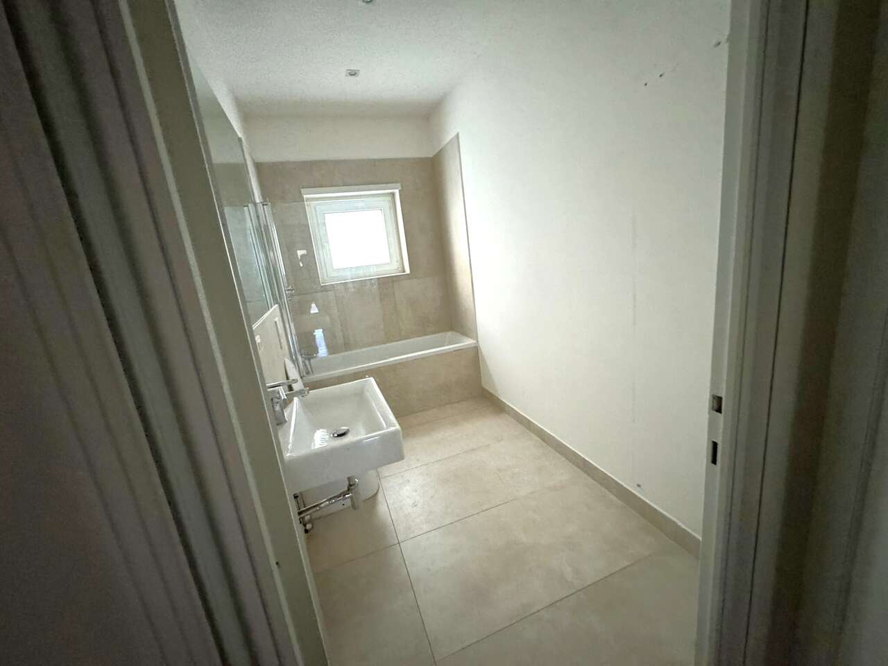 PRATO DELLA SIGNORA, APPARTAMENTO CON TERRAZZO PRATO DELLA SIGNORA, APPARTAMENTO CON TERRAZZO