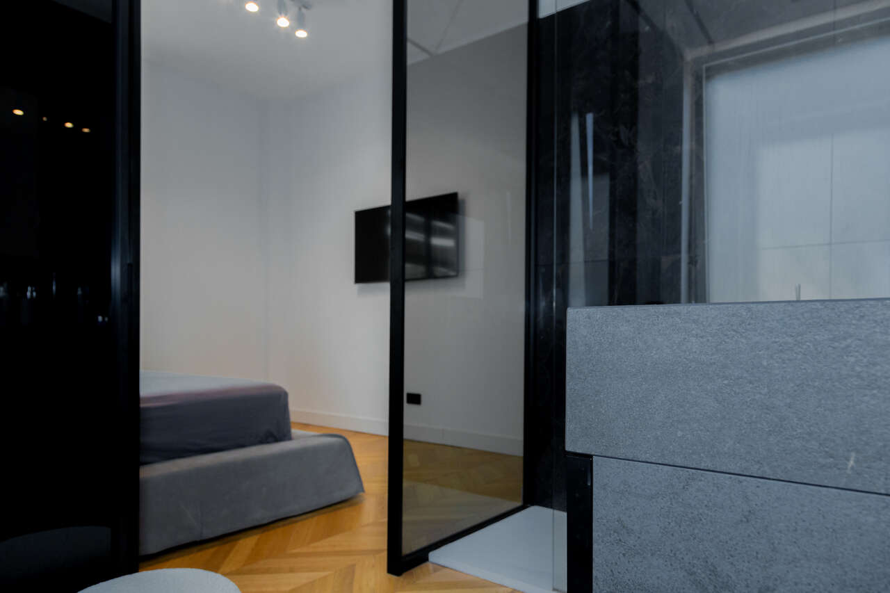 ELEGANZA MODERNA NEL CUORE DI VIGNA CLARA ELEGANZA MODERNA NEL CUORE DI VIGNA CLARA