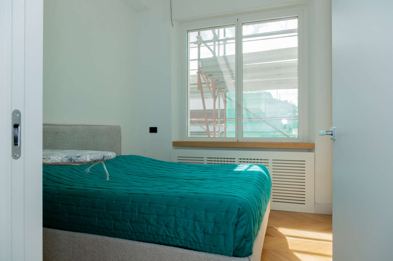 ELEGANZA MODERNA NEL CUORE DI VIGNA CLARA ELEGANZA MODERNA NEL CUORE DI VIGNA CLARA