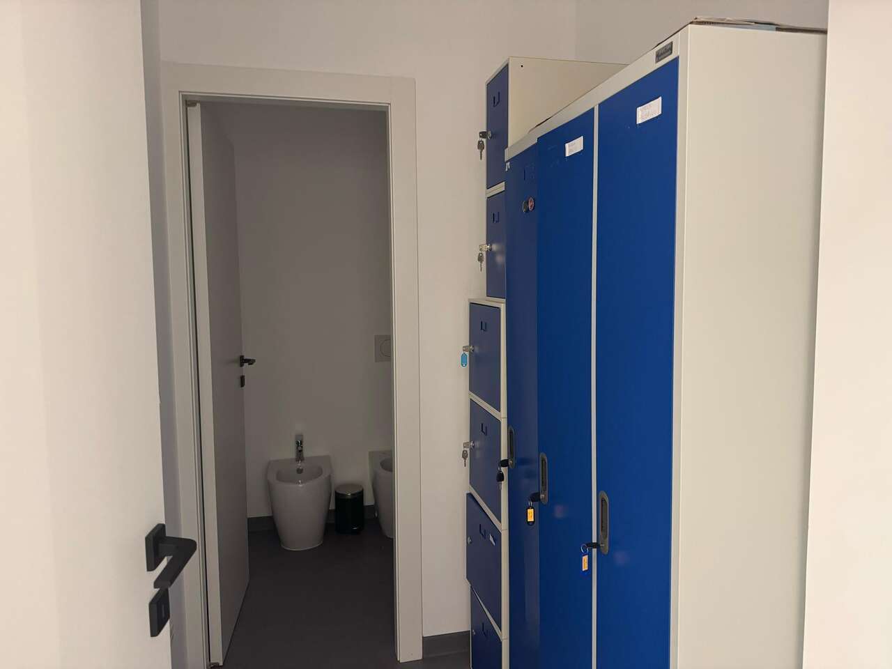 PRESTIGIOUS INCOME-GENERATING OFFICE PRESTIGIOUS INCOME-GENERATING OFFICE