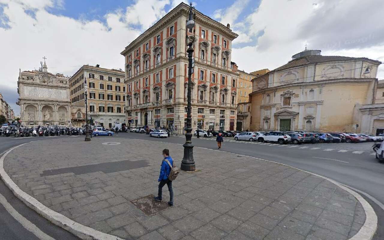 CENTRO STORICO APARTMENT FOR SALE CENTRO STORICO APARTMENT FOR SALE