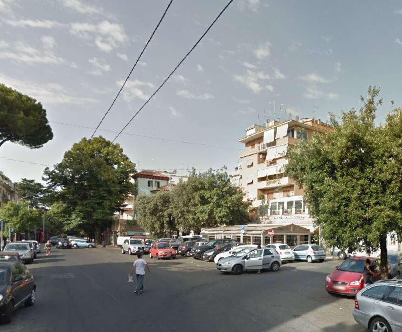 CITTA' GIARDINO ELEGANTE VILLINO D'EPOCA CITTA' GIARDINO ELEGANTE VILLINO D'EPOCA