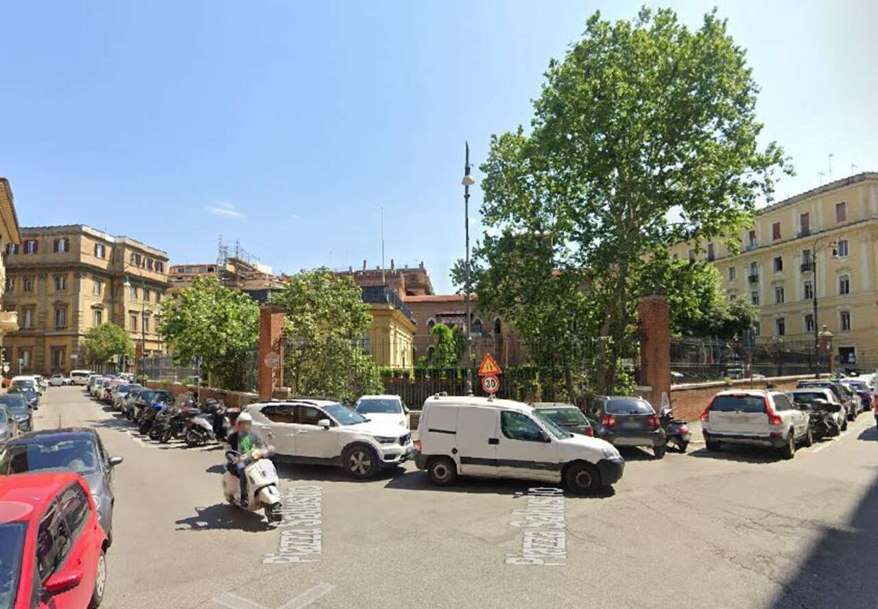 SALLUSTIANO, LOCALE COMMERCIALE SALLUSTIANO, LOCALE COMMERCIALE