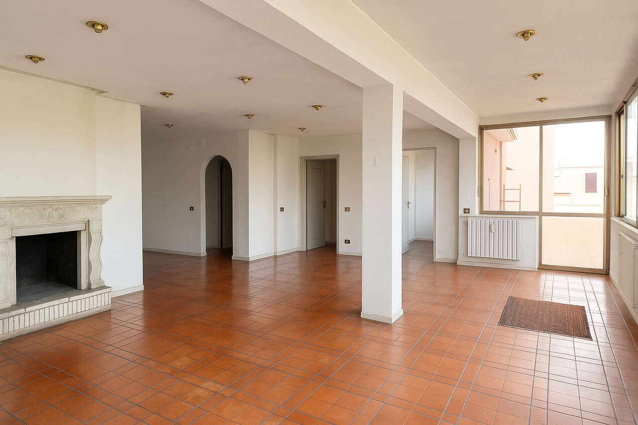 COPPEDE' APPARTAMENTO PIANO ALTO COPPEDE' APPARTAMENTO PIANO ALTO