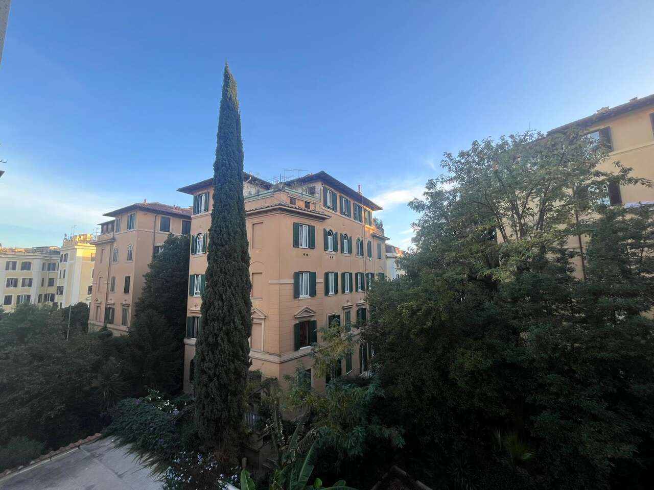 TRIESTE, APPARTAMENTO RISTRUTTURATO TRIESTE, APPARTAMENTO RISTRUTTURATO