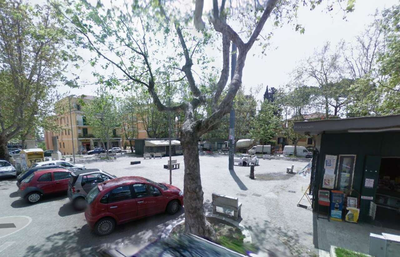 OPPORTUNITA' IMPERDIBILE, LOCALE A REDDITO OPPORTUNITA' IMPERDIBILE, LOCALE A REDDITO