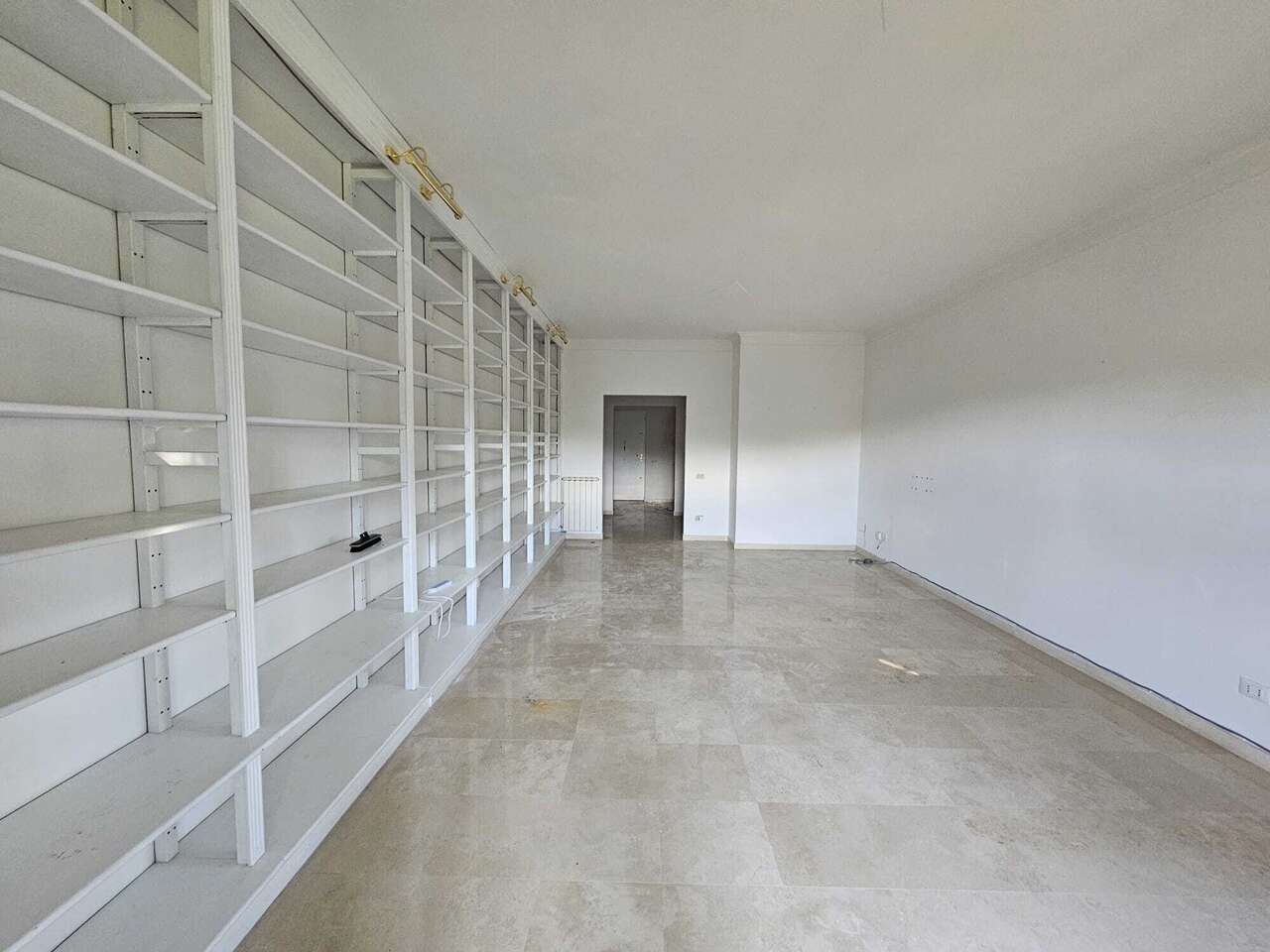 GROTTAROSSA, APPARTAMENTO IN VILLA GROTTAROSSA, APPARTAMENTO IN VILLA