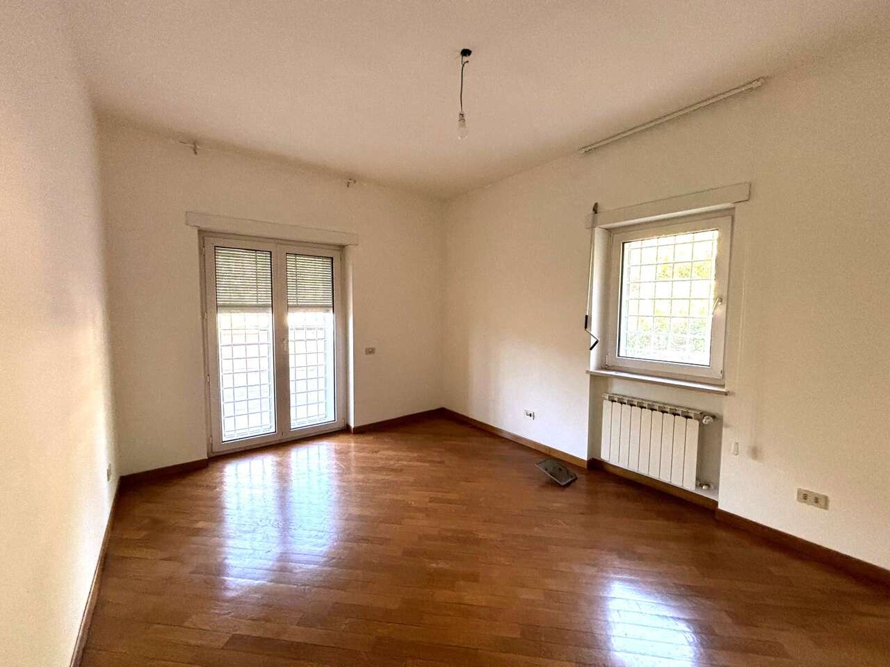 GROTTAROSSA, APPARTAMENTO IN VILLA GROTTAROSSA, APPARTAMENTO IN VILLA