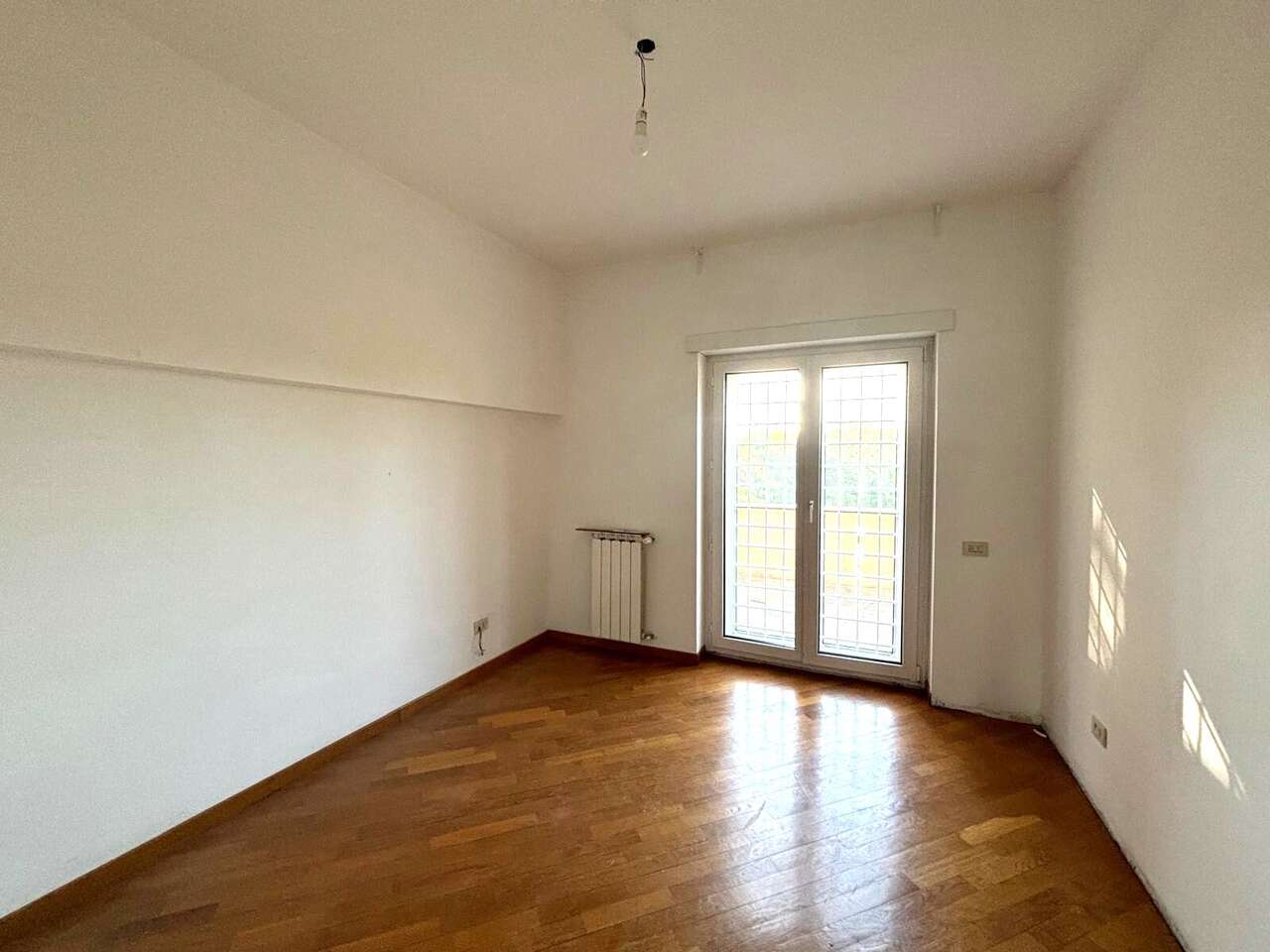 GROTTAROSSA, APARTMENT IN VILLA GROTTAROSSA, APARTMENT IN VILLA