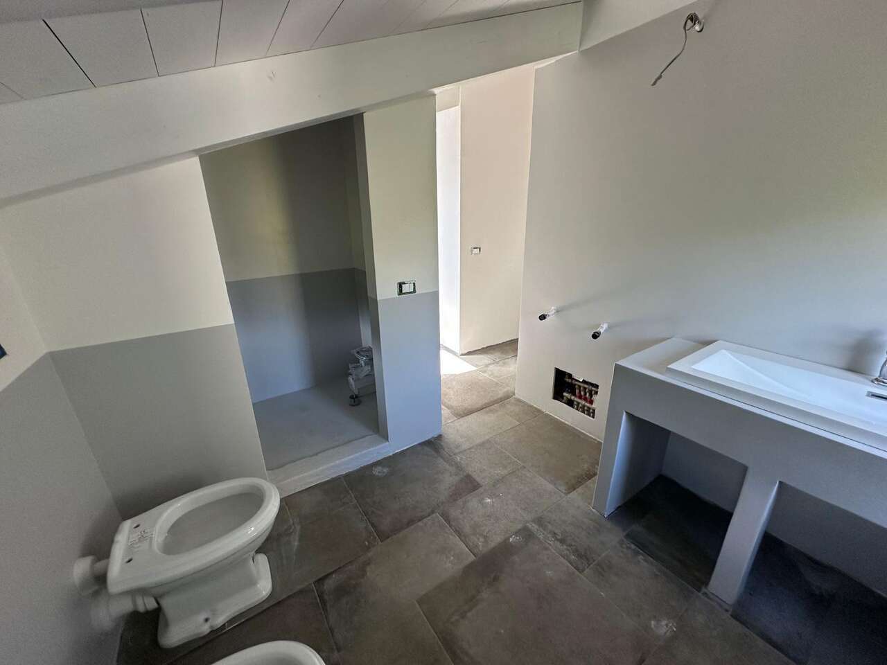 VITERBO, CHARMING PROPERTY