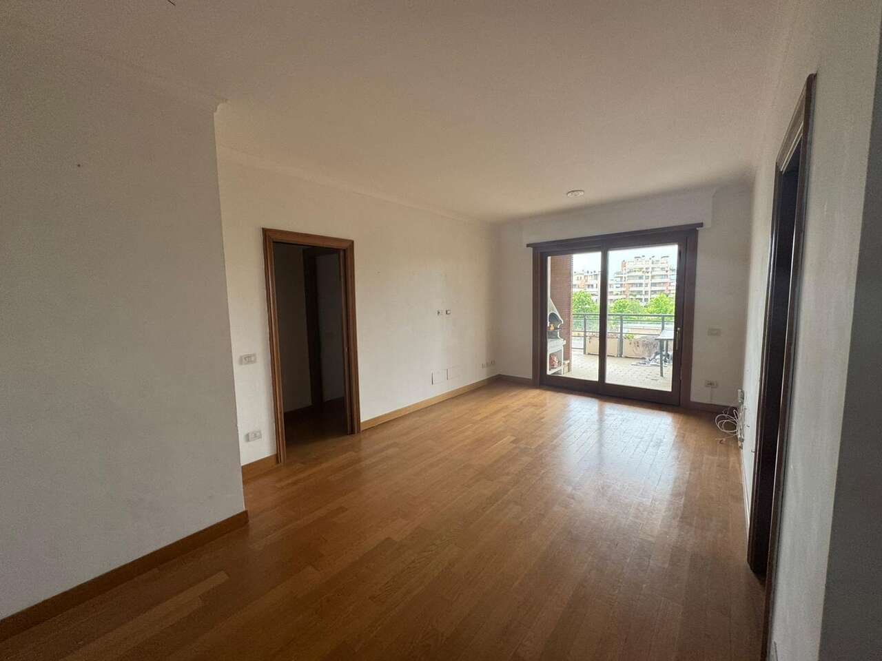 IN THE PRESTIGIOUS PAPILLO COMPLEX IN THE PRESTIGIOUS PAPILLO COMPLEX