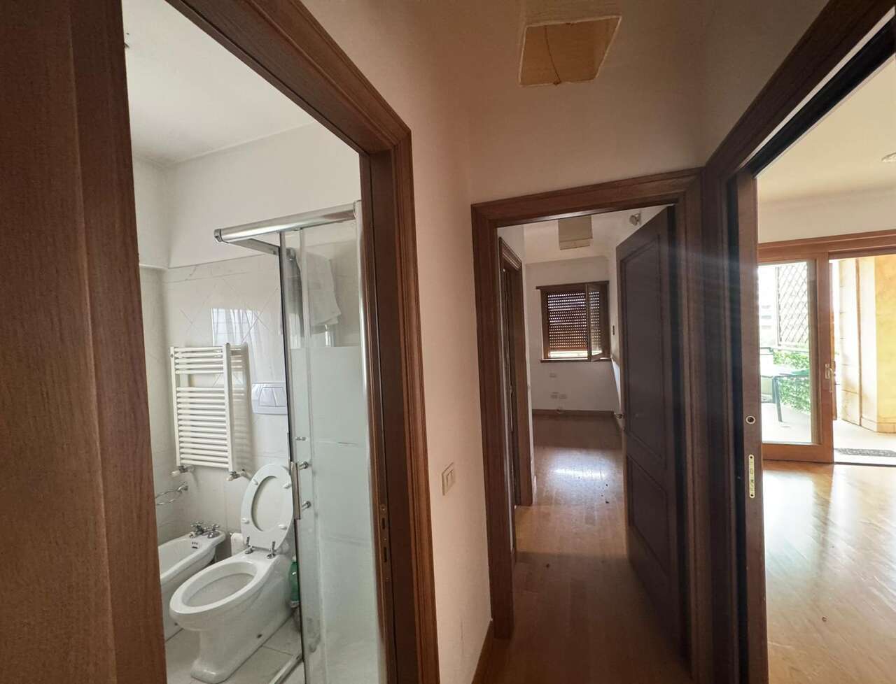 IN THE PRESTIGIOUS PAPILLO COMPLEX IN THE PRESTIGIOUS PAPILLO COMPLEX